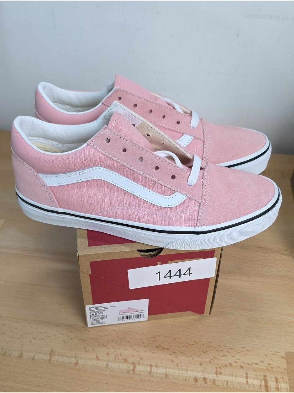 Vans Old Skool Powder Pink and True White Low-Top Sneakers Juniors 6